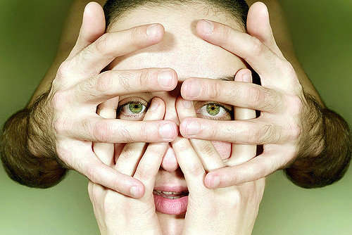 أسباب و أعراض مرض الزهري (السيفلس) و الخيارات العلاجية المتوفرة