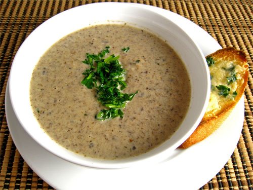 فوائد الفطر و طريقة تحضير شوربة الفطر بطريقة سهلة و صحية